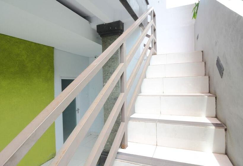 פנסיון Bali Tulip