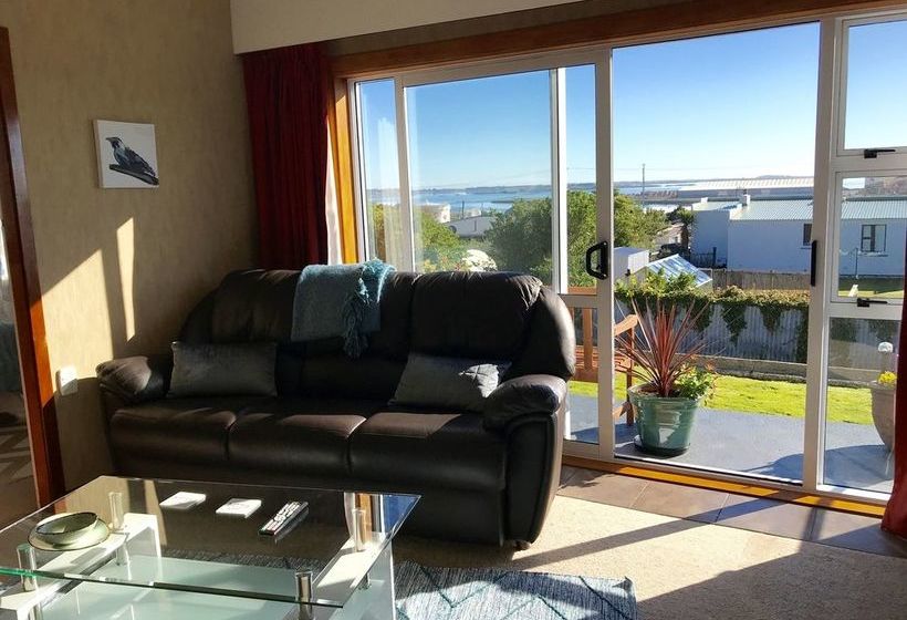 膳宿费 Bluff Port Vista