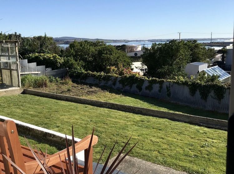 膳宿费 Bluff Port Vista