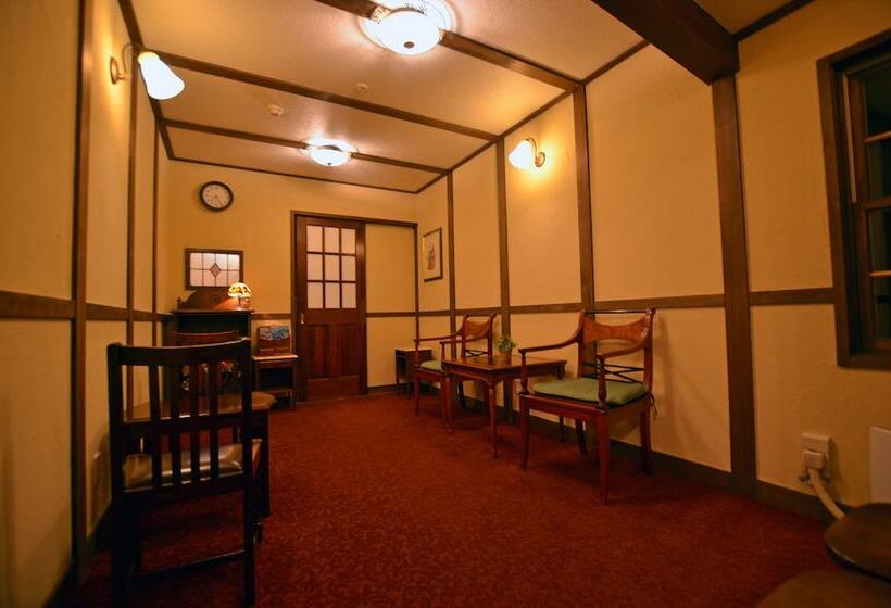 بنسيون Country Hotel Red Fox