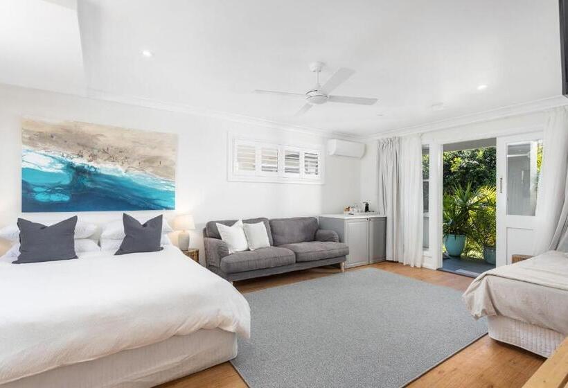 פנסיון Finns At Old Bar