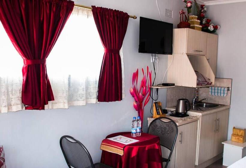 Pensiune Mpofu Guest House