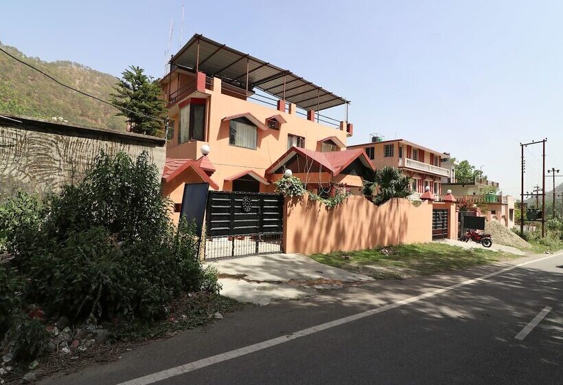 ペンション Oyo 13884 Holiday Homes