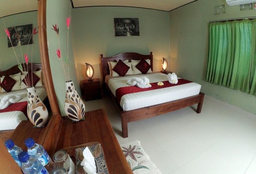 פנסיון Svaha Guest House