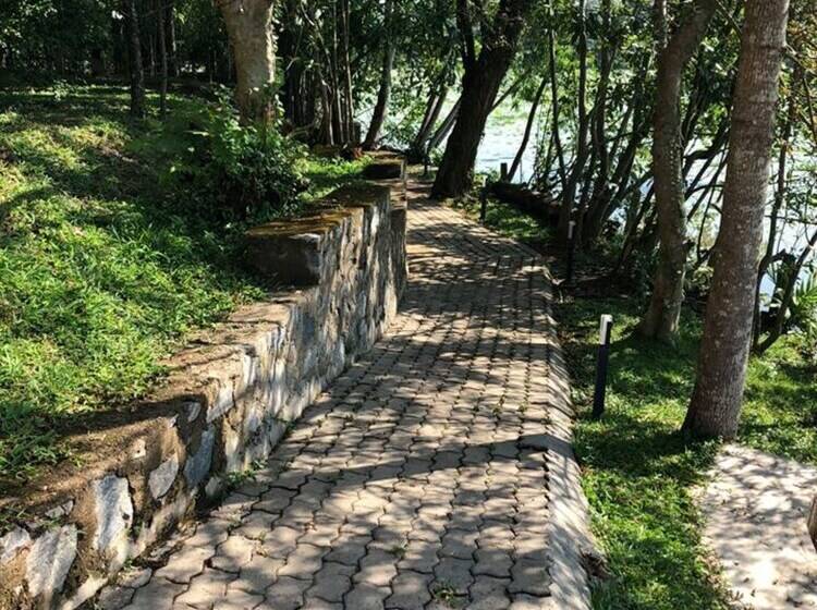 ペンション Villa Attikka