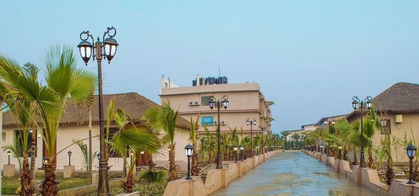 אתר נופש Corbett The Grand