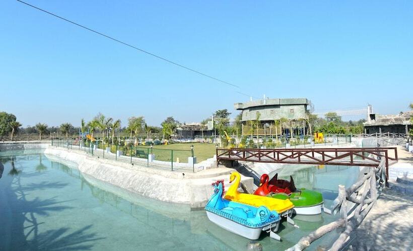 אתר נופש Corbett The Grand