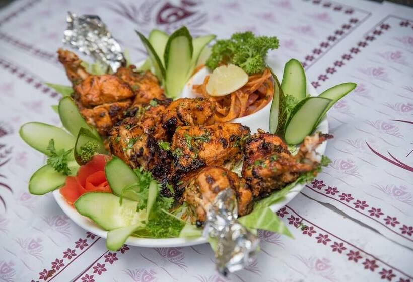 אתר נופש Corbett The Grand