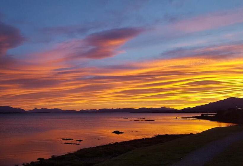 Общежитие Skye Basecamp Climbers  Bunkhouse, Isle Of Skye