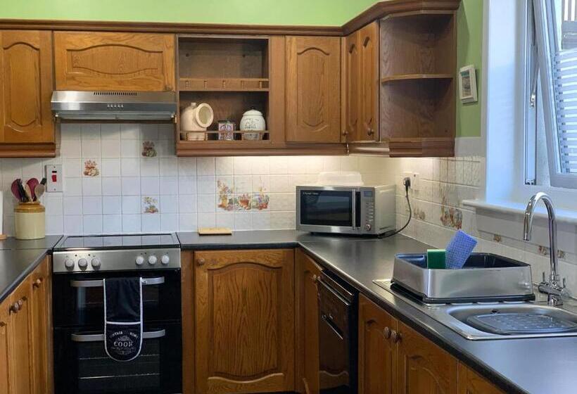 Общежитие Skye Basecamp Climbers  Bunkhouse, Isle Of Skye