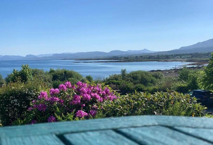 Общежитие Skye Basecamp Climbers  Bunkhouse, Isle Of Skye