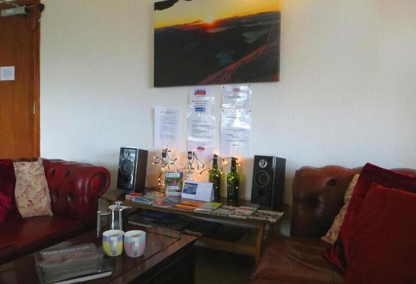 Общежитие Skye Basecamp Climbers  Bunkhouse, Isle Of Skye