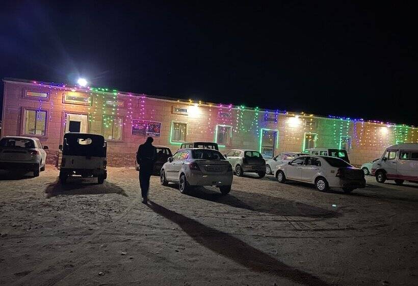 Sunrise Desert Resort