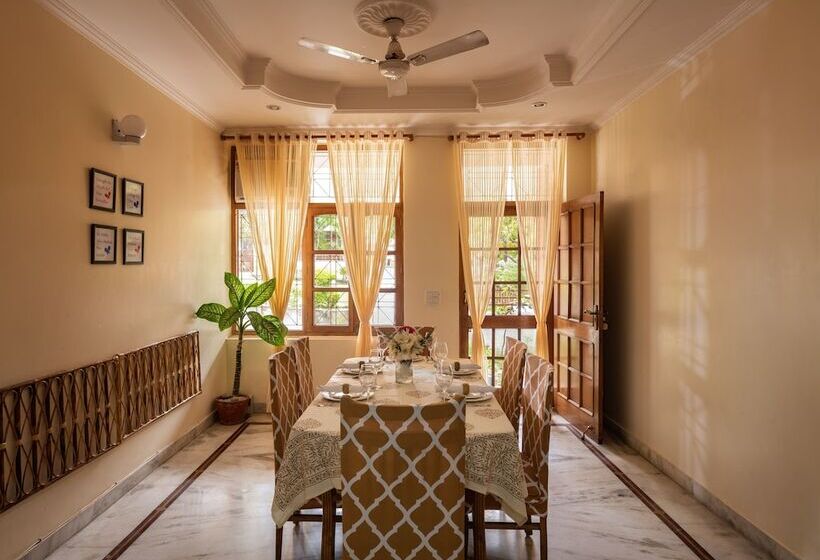 The Ayali, Rishikesh