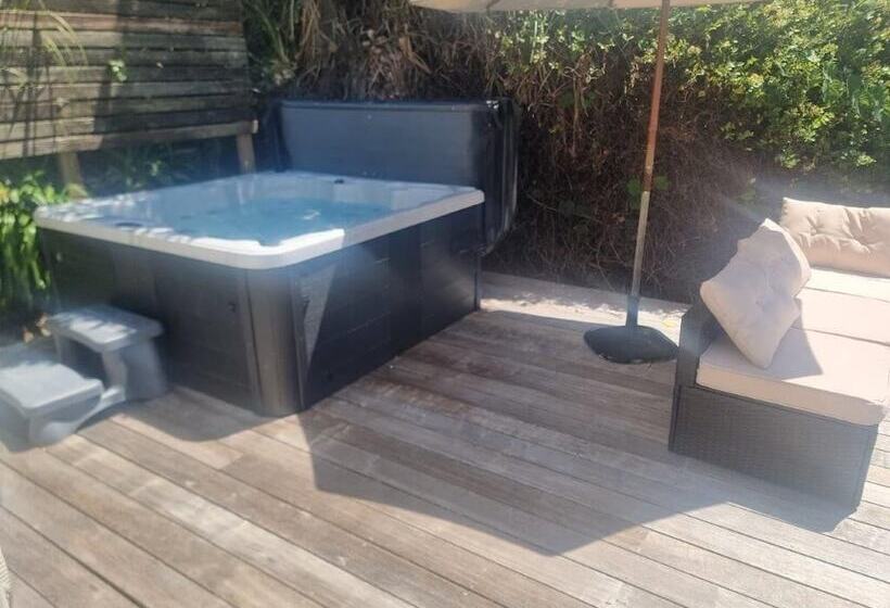 Tiri Cottage   Seaviews In Oneroa