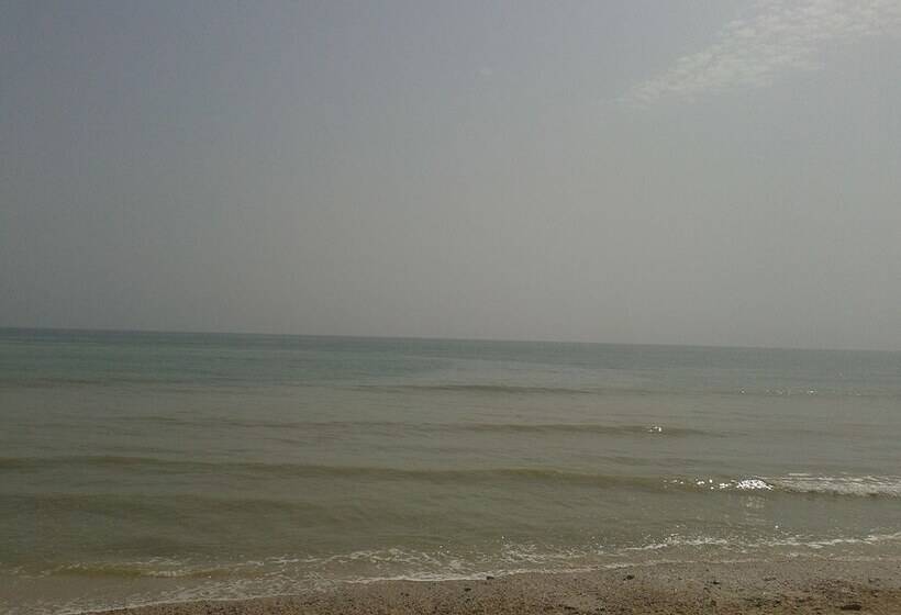 Al Basateen Hotel Apartment