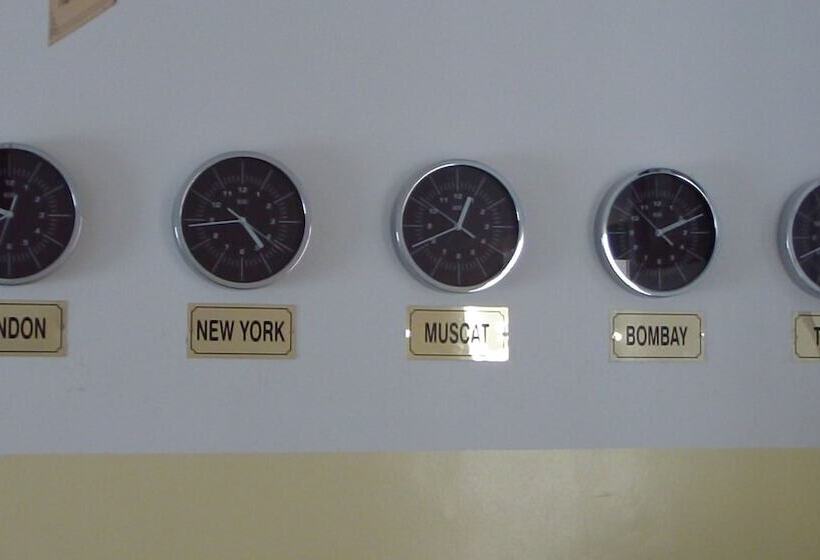 Al Basateen Hotel Apartment