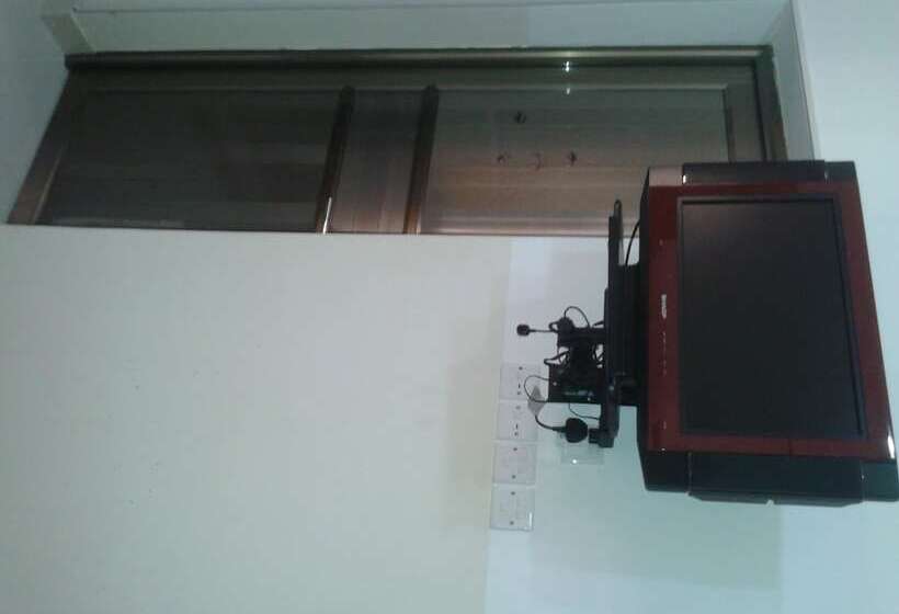 Al Basateen Hotel Apartment