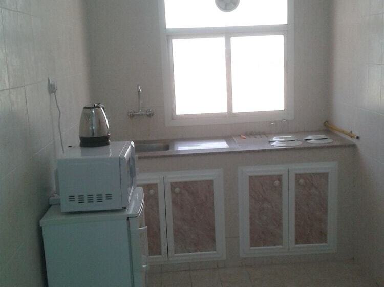 Al Basateen Hotel Apartment