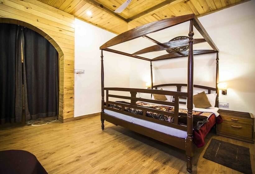 Ashokas Tiger Trail Resort