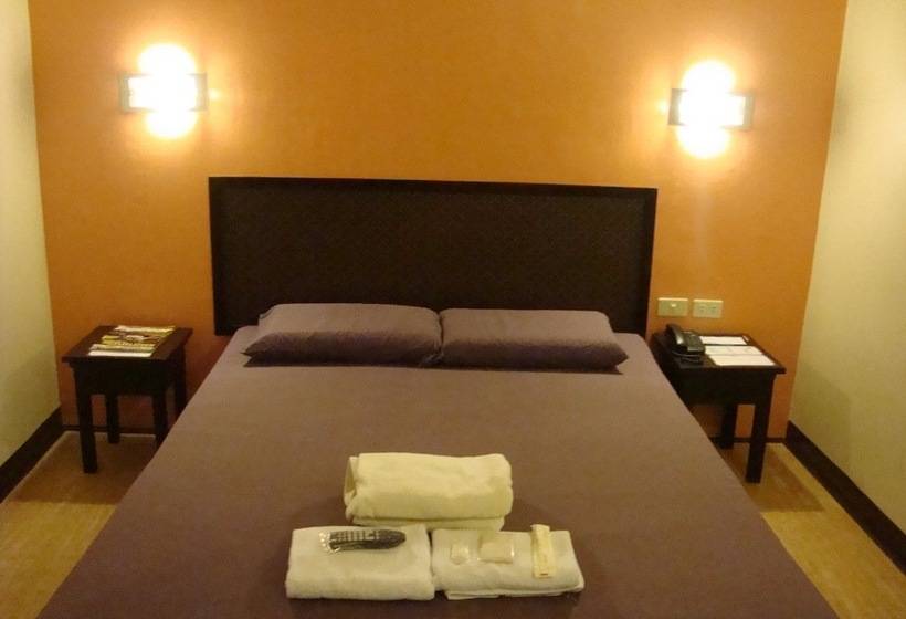 Asiatel Hotel, Sta. Rosa, Laguna