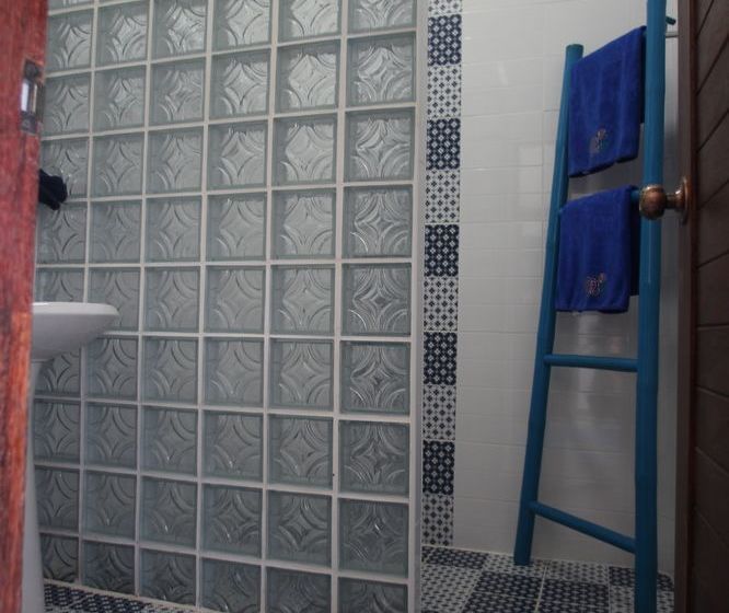 Bed and Breakfast Kalaka Homestay Auberge