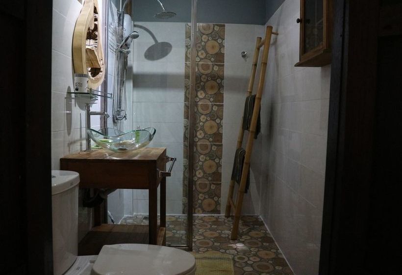 Bed and Breakfast Kalaka Homestay Auberge