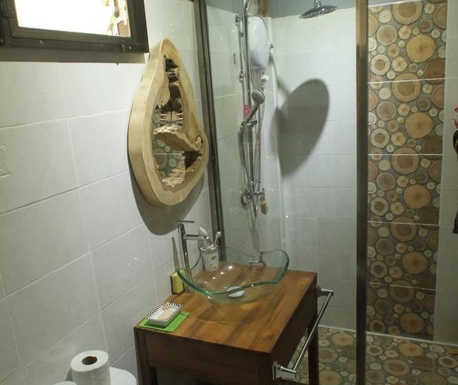 Bed and Breakfast Kalaka Homestay Auberge