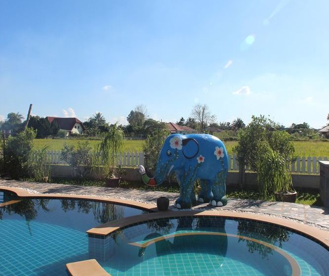 Bed and Breakfast Kalaka Homestay Auberge