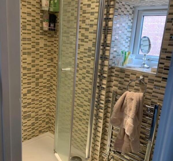 مبيت وإفطار Redwing Rise