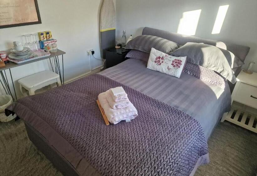 مبيت وإفطار Redwing Rise