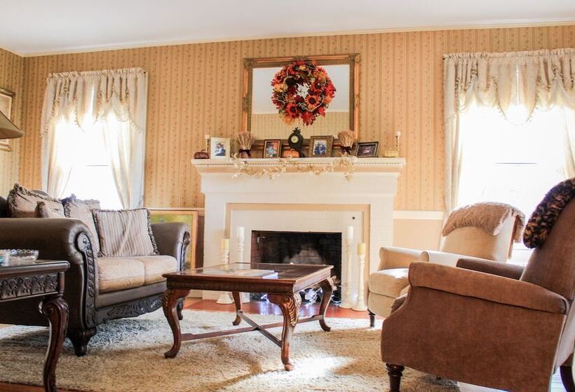 مبيت وإفطار Taylor Edes Inn