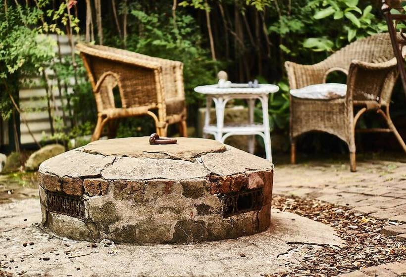 مبيت وإفطار The Old Victoria