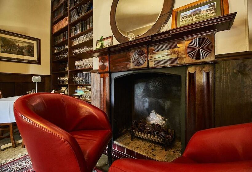 مبيت وإفطار The Old Victoria