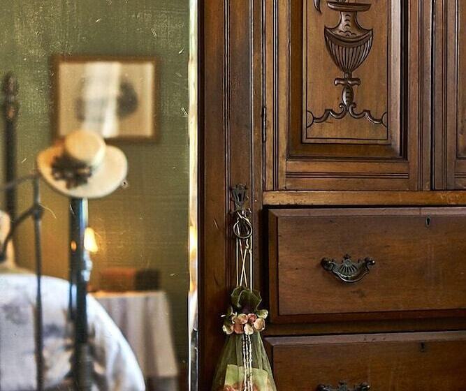 مبيت وإفطار The Old Victoria