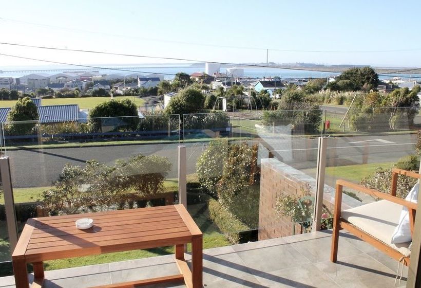 Bradshaw House Bluff