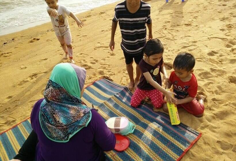 D Pantai Homestay Kuala Sg. Baru