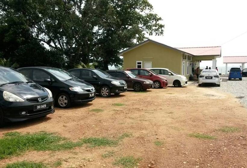 D Pantai Homestay Kuala Sg. Baru