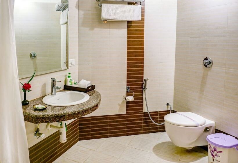 Gajraj Trails Resort