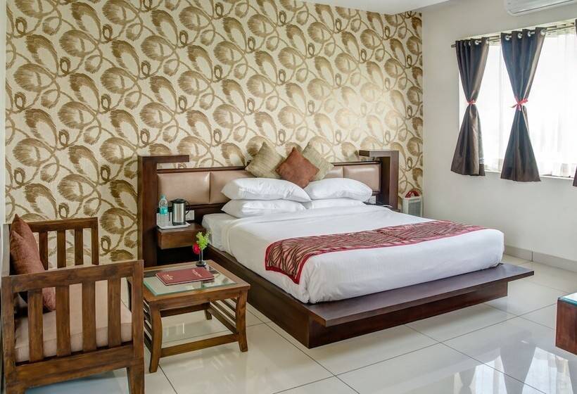 Gajraj Trails Resort