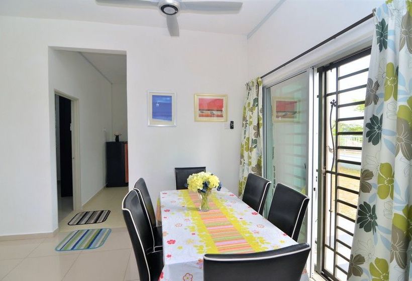 Impianacasa Kluang Homestay