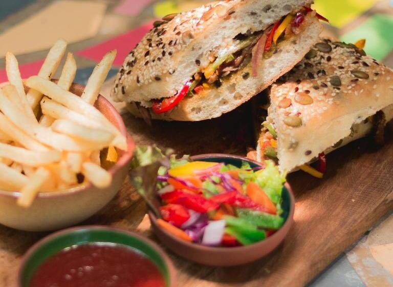 Отель Aathma Colombo House