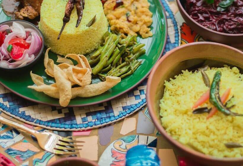 Отель Aathma Colombo House