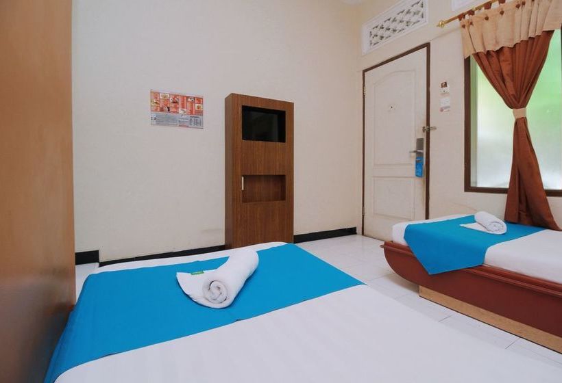 فندق Airy Dimoro Batanghari Blitar