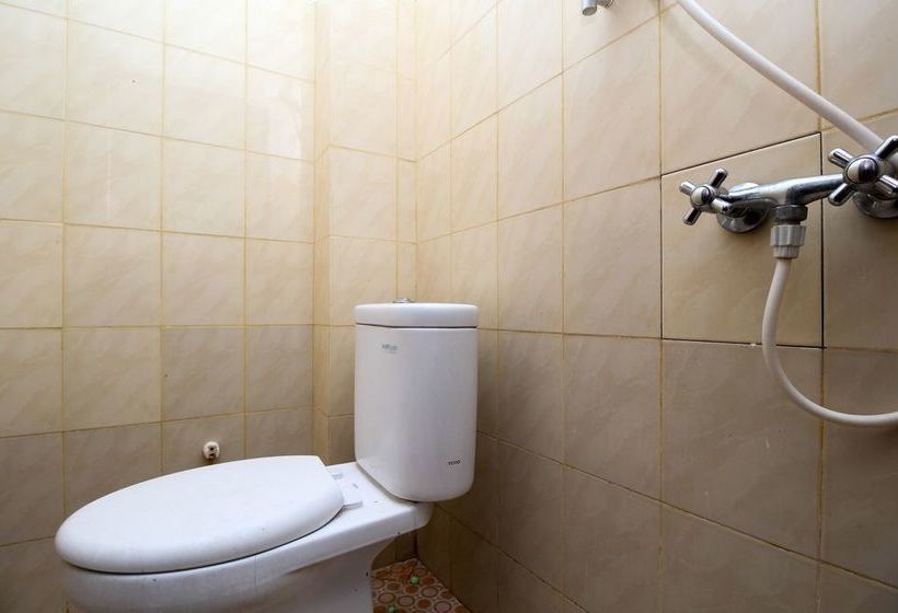 فندق Airy Gunung Bahagia Syarifuddin Yoes Balikpapan