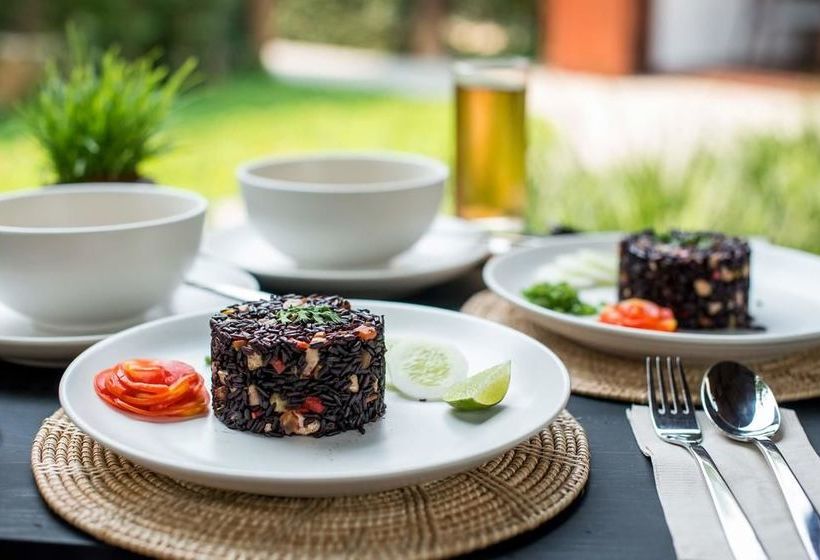 Отель Amayen Sanctuary