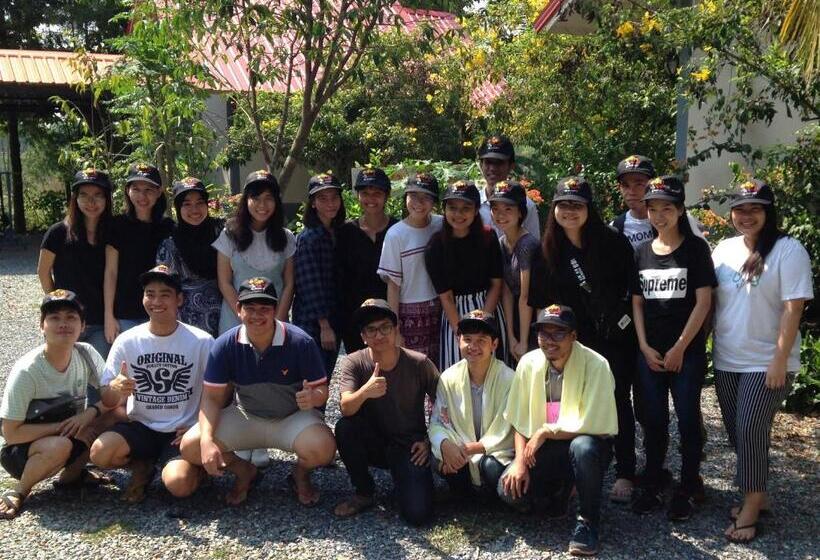 فندق Areeya Resort