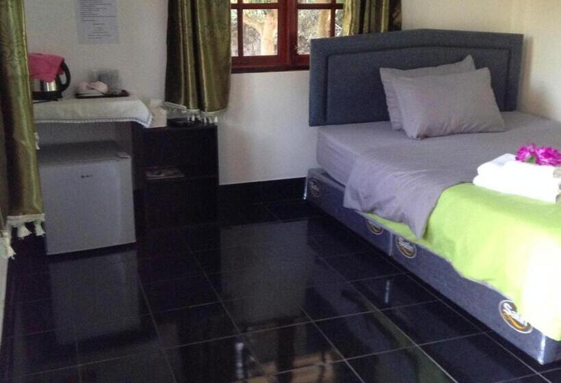 فندق Areeya Resort