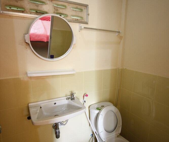 فندق Areeya Resort