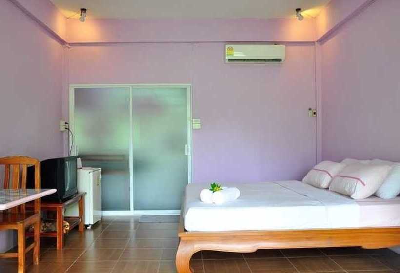 فندق At Home Suanphung